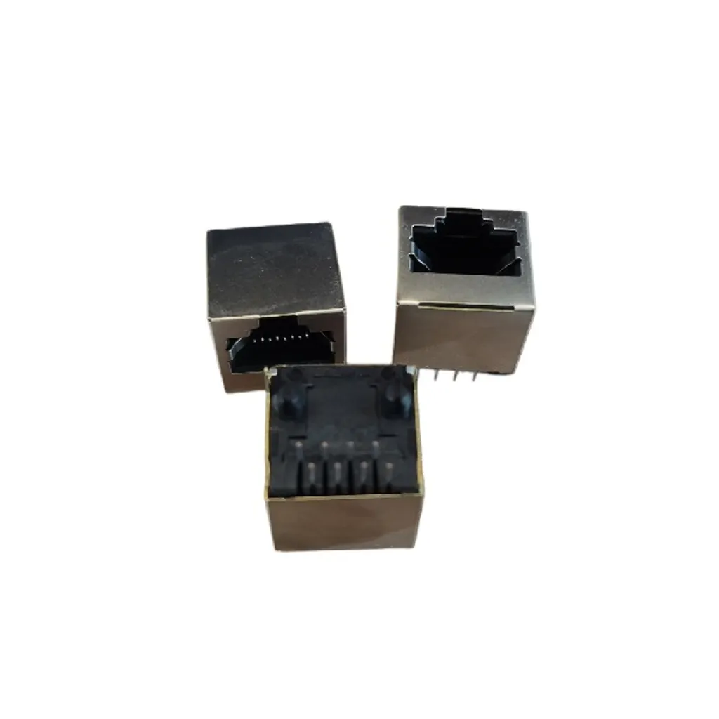 خرید کانکتور RJ45 ماده فلزی صاف